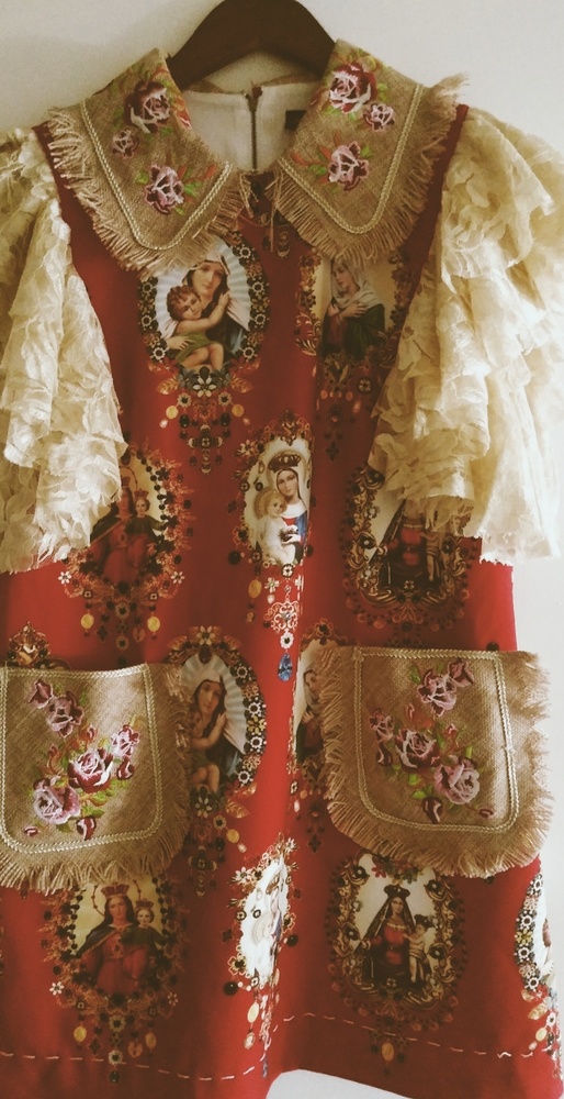 Moonaa Liisaa one of a kind Virgin Mary a line min